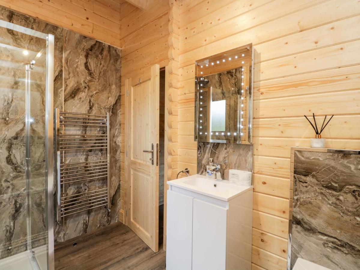 Howgill Lodge Kendal Bagian luar foto